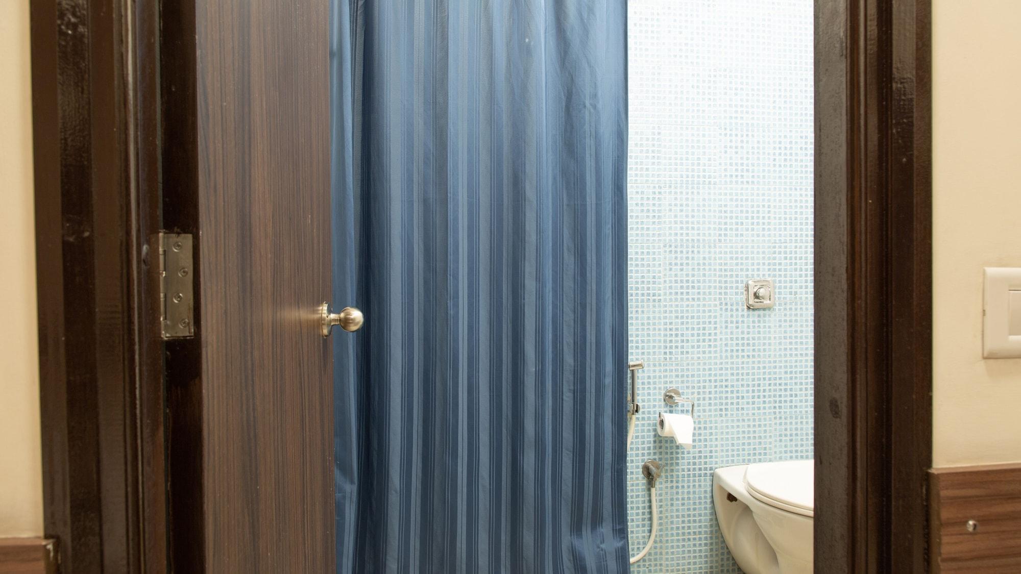 Tirupur Hotel Luaran gambar