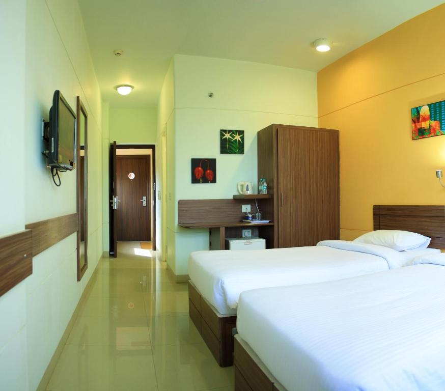 Tirupur Hotel Luaran gambar