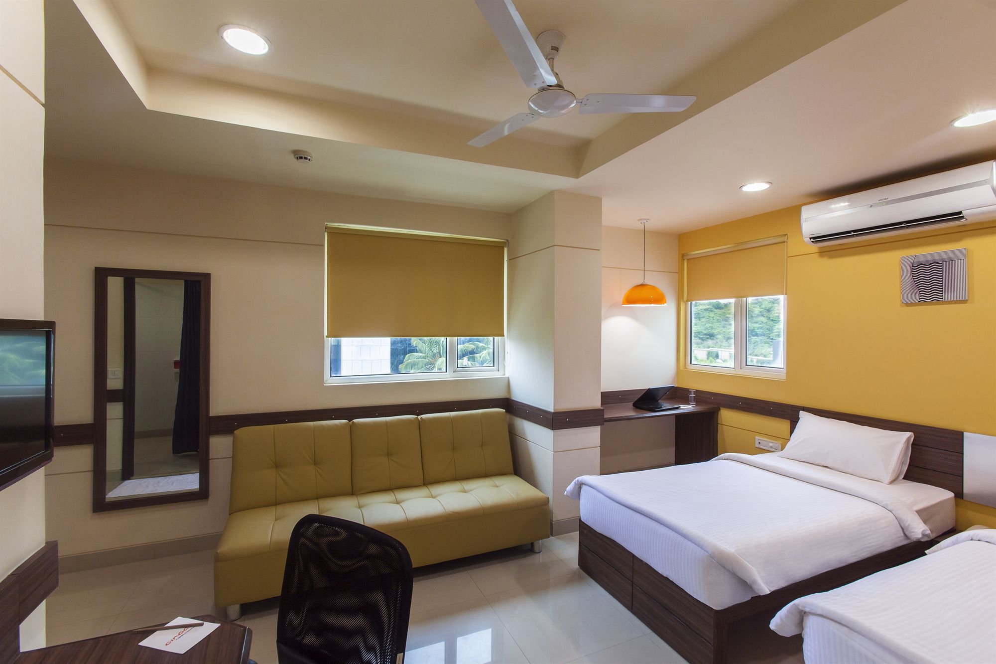 Tirupur Hotel Luaran gambar